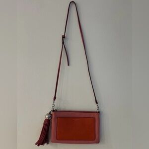 Elegant Pink and Orange Crossbody Bag tory Burch, leather like new